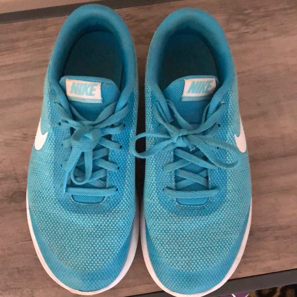 Kid’s Nike Flex sneakers